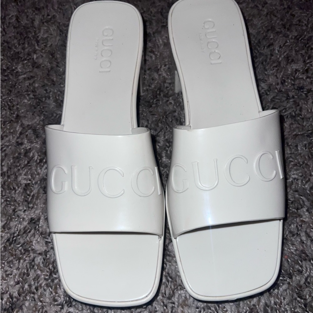 Gucci White Minimalist Slide Sandals